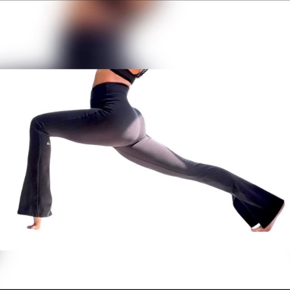 Airbrush High-Waist Flutter Legging - Picture 1 of 1